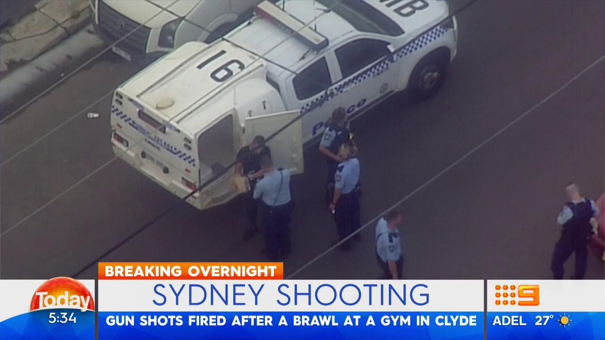 A brawl outside a gym in Sydney's West has ended with a street in lockdown, a man shot in the foot, and three others in custody.   