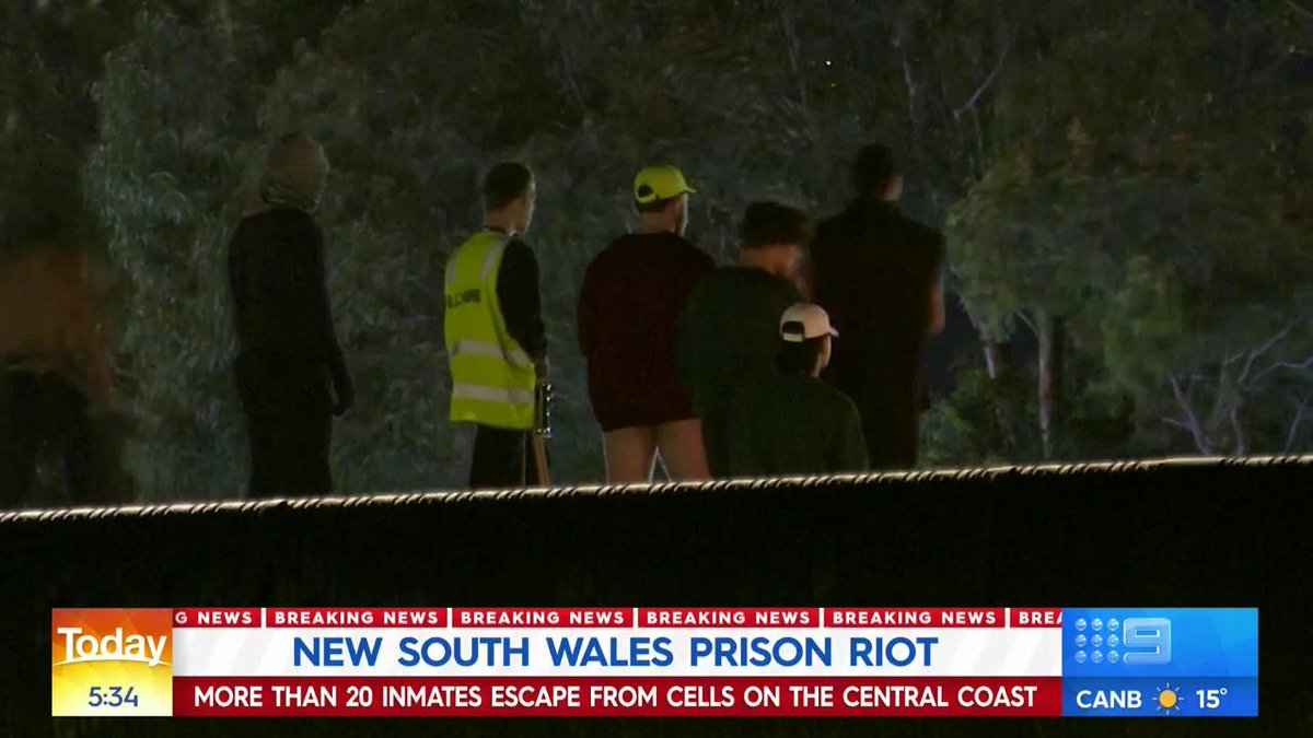 More than 20 inmates have staged a violent riot inside a Juvenile Justice Centre on the NSW Central Coast, using chainsaws to escape their cells and attacking guards. 