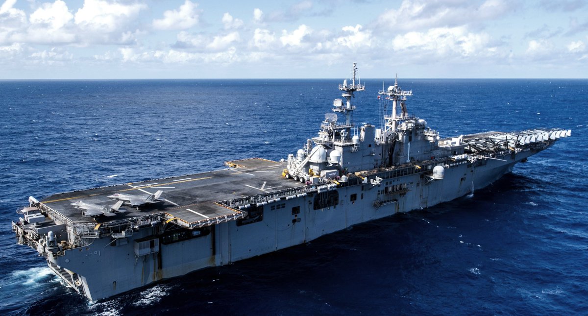 Japan-based US assault ship WASP LHD1 operating her embarked Marine Corps F-35B STOVL Joint Strike Fighters in the Coral Sea 1 Aug, just after taking part in Exercise Talisman Sabre in Australia. She's been underway with the 31st MEU Marine Expeditionary Unit since early June