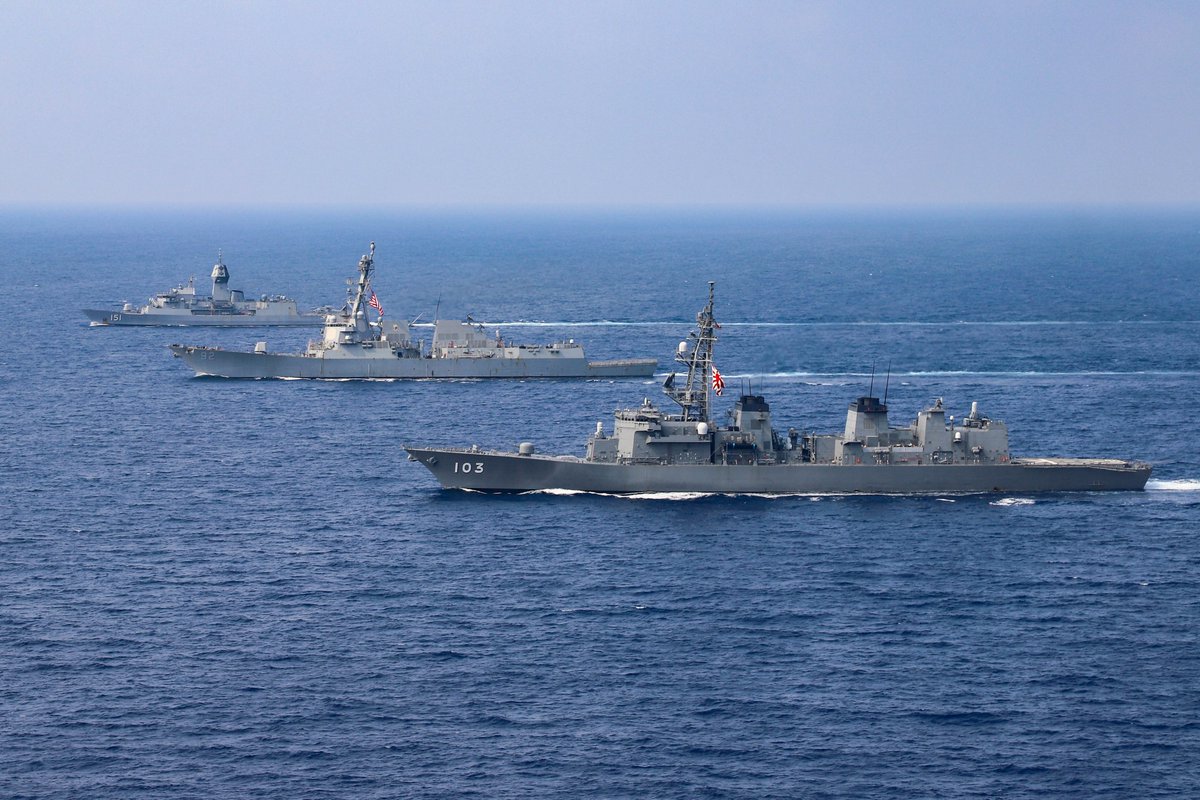 Australian, Japanese and US ships joined up for maneuvers in the South China Sea 15 March. Australian frigate ARUNTA 151, Japanese destroyer YUDACHI D103 & USS MOMSEN DDG92 with a USN P-8A of VP26 were shadowed by a Chinese Type 054A frigate